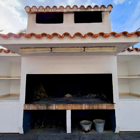Eden Rioja Salinas Apartment